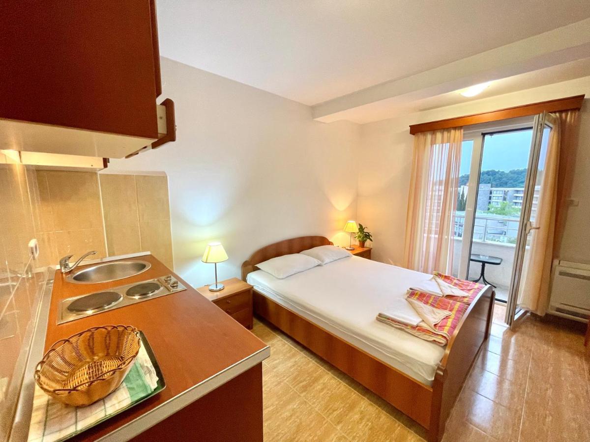 Apartments Boreta Becici Budva Exterior foto