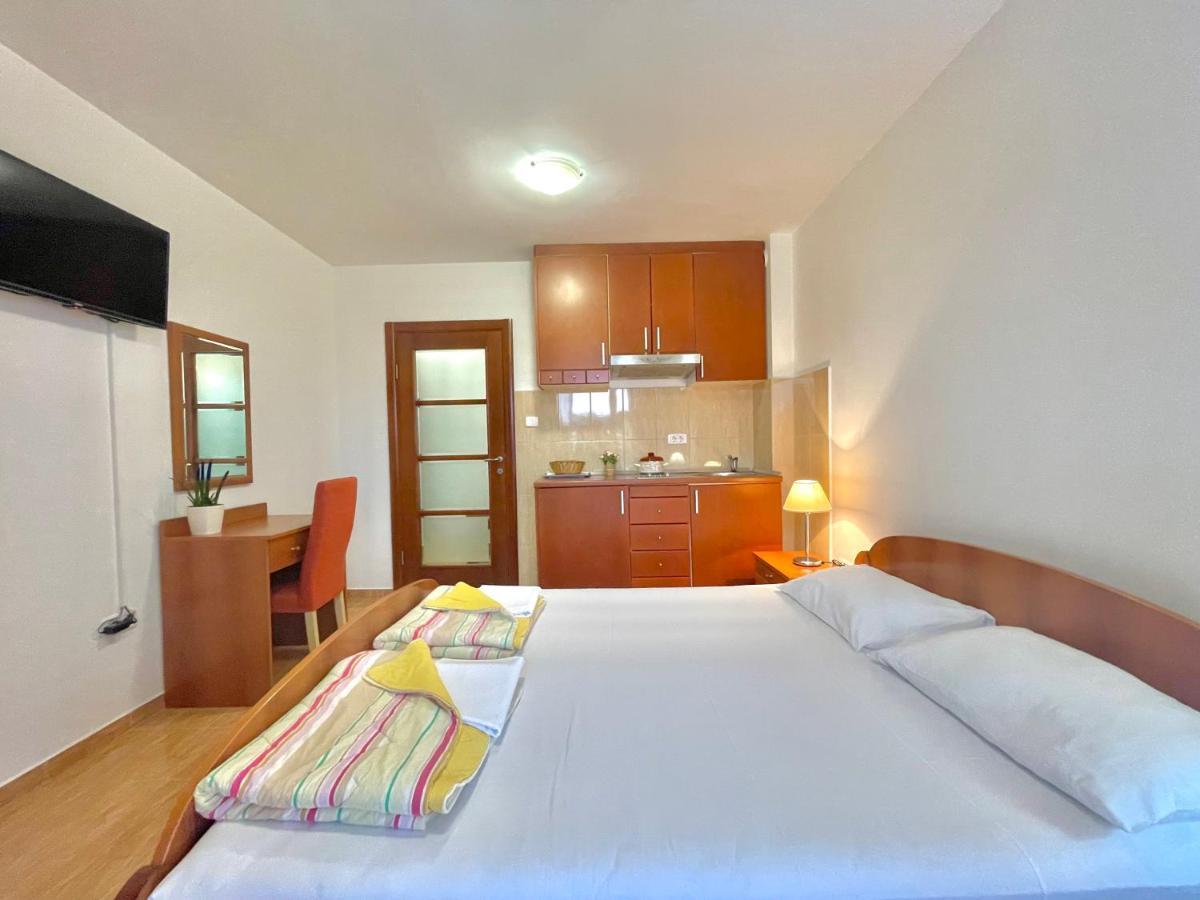 Apartments Boreta Becici Budva Exterior foto