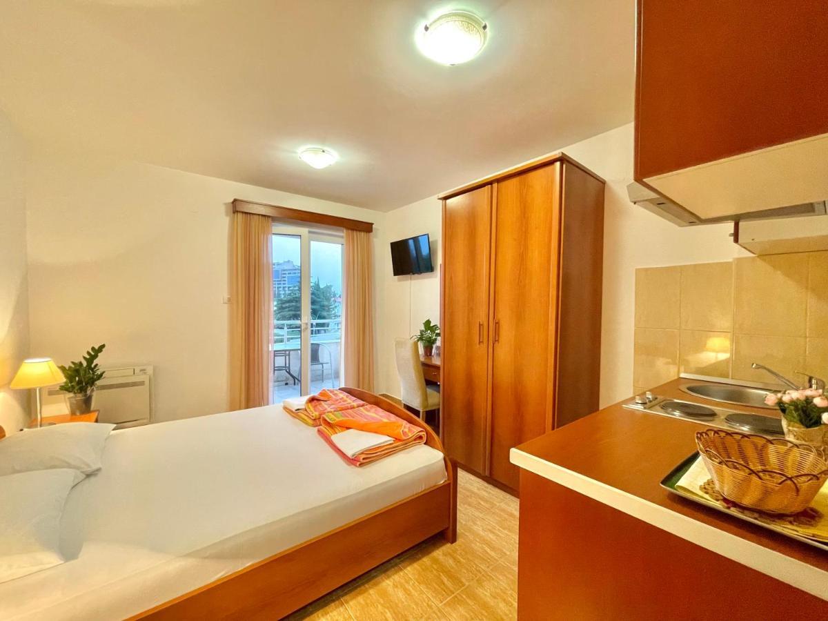 Apartments Boreta Becici Budva Exterior foto