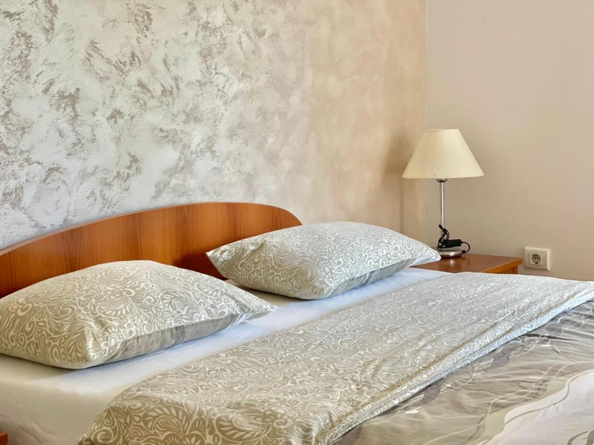 Apartments Boreta Becici Budva Exterior foto